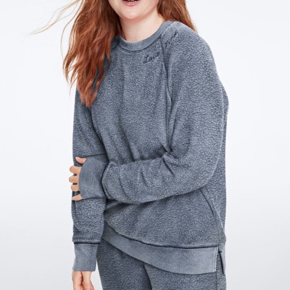 (A55) PINK by Victoria Secret Fuzzy Knit Crewneck Pullover Sweatshirt Blue, M